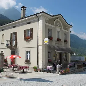 Gasthof Garni Bar Post, Castasegna