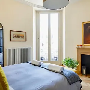 Sweethome Crispi Appartement