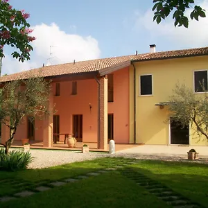 Farma Radamez, Monzambano